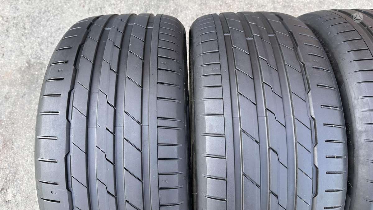 Hankook, летние 255/40 R19