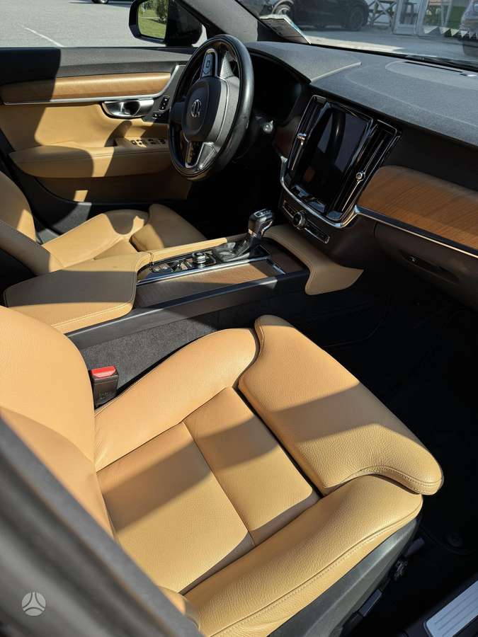 Volvo V90, 2.0 l., Универсал