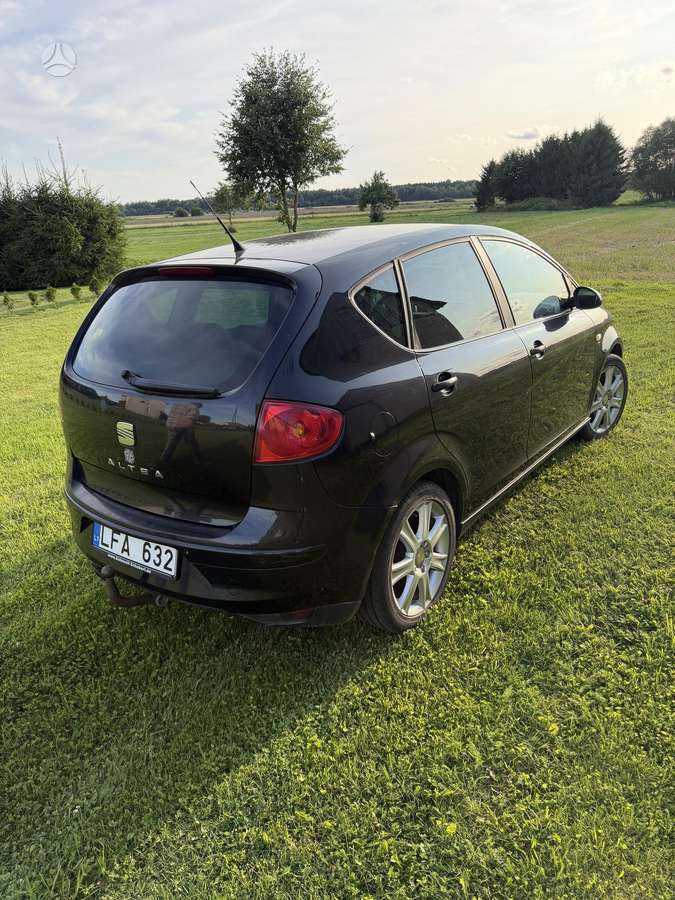 Seat Altea, 2.0 l., Седан
