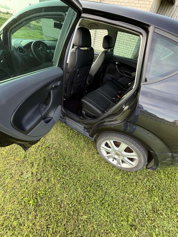 Seat Altea, 2.0 l., Седан