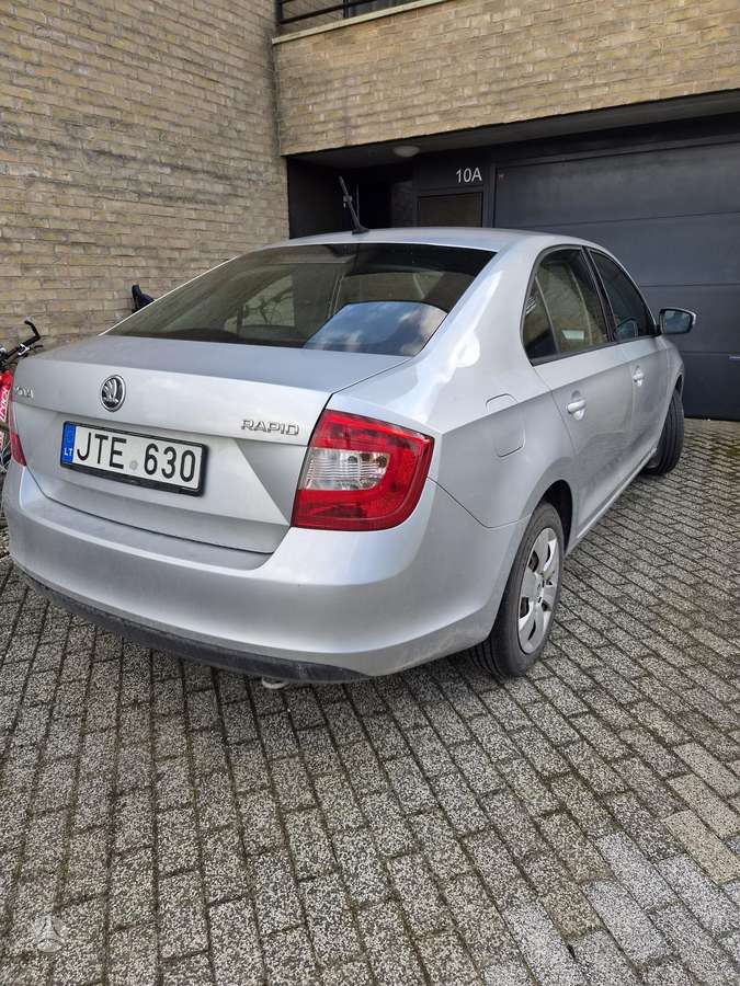 Škoda Rapid - 3