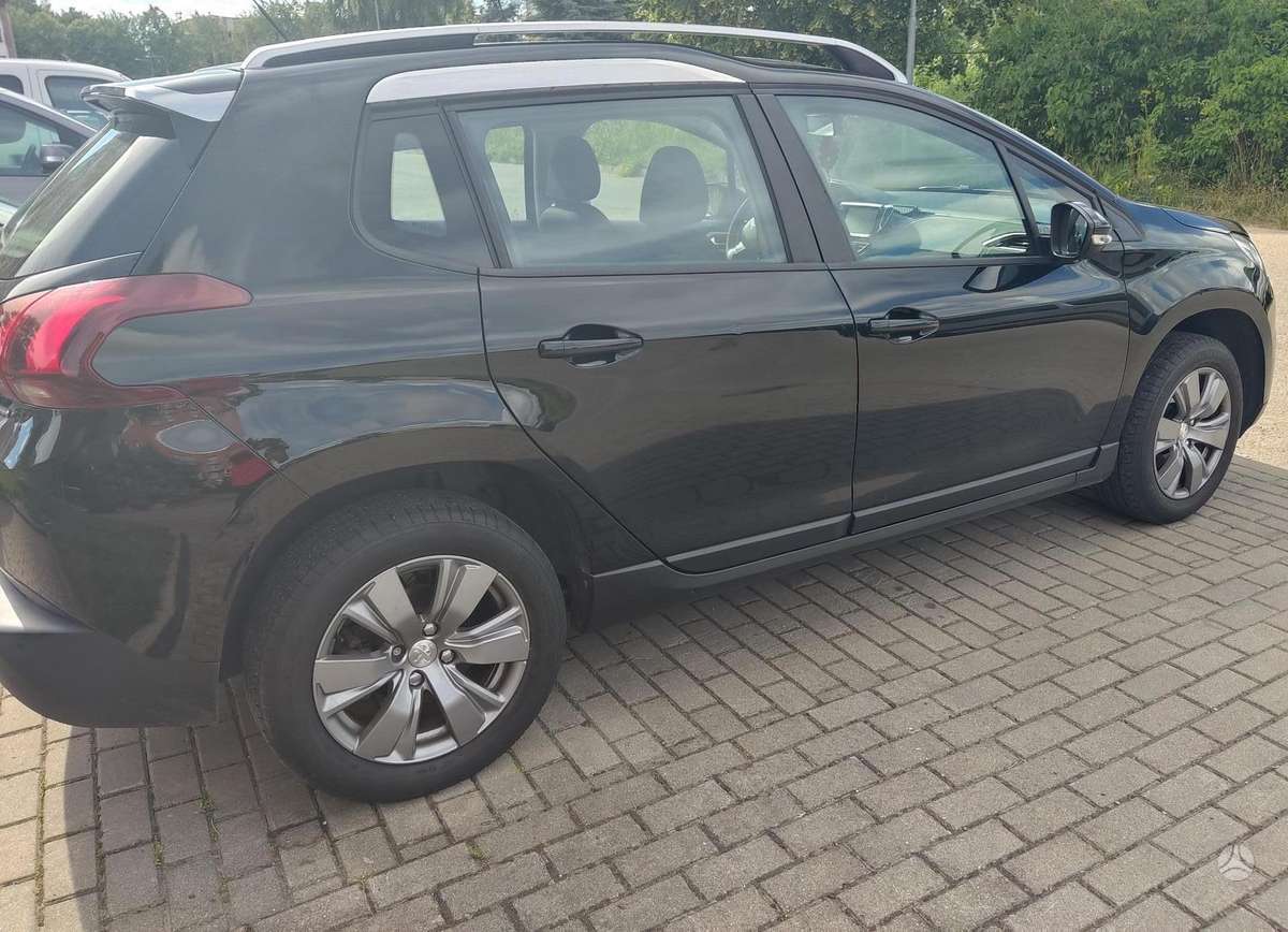 Peugeot 2008 - 1