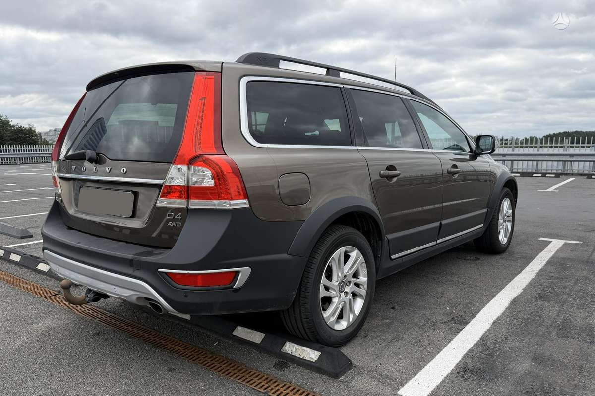 Volvo XC70 - 7