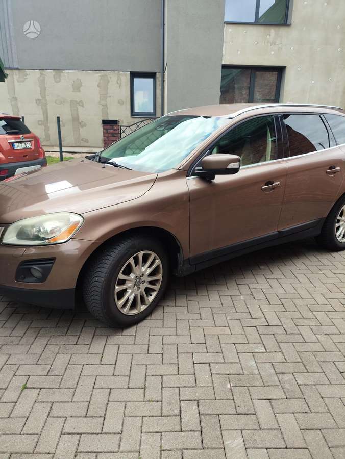 Volvo XC60 - 2