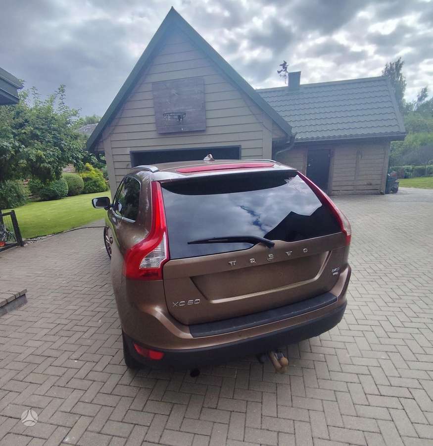 Volvo XC60 - 4