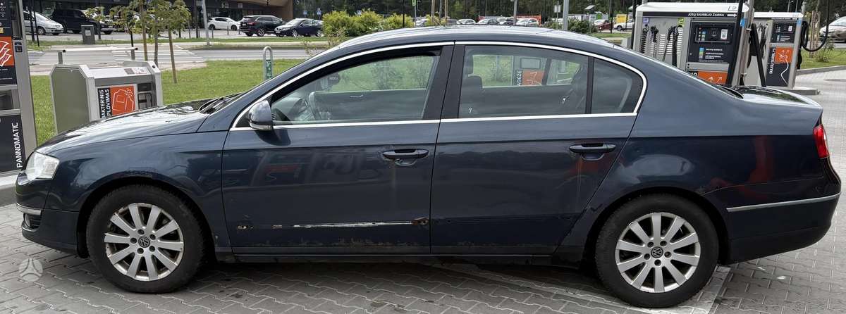 Volkswagen Passat - 3
