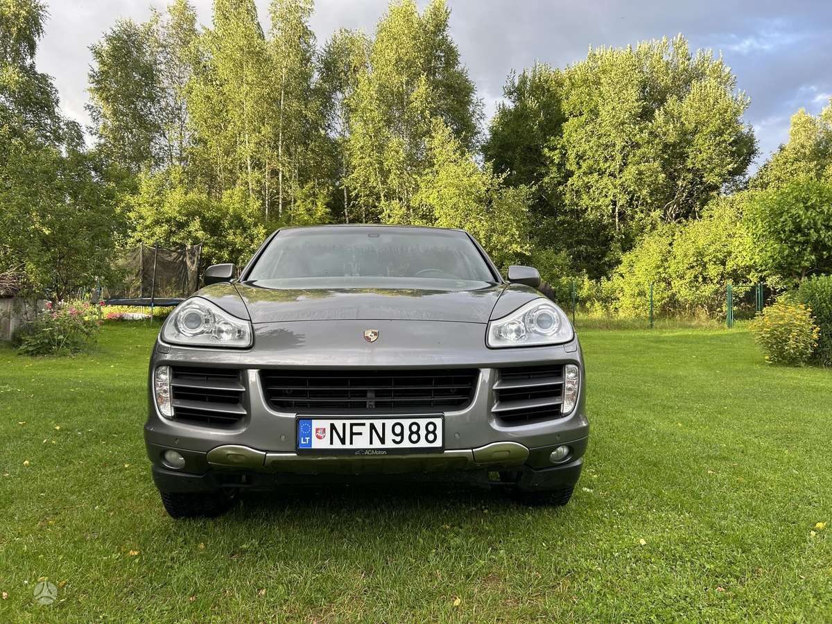 Porsche Cayenne - 3