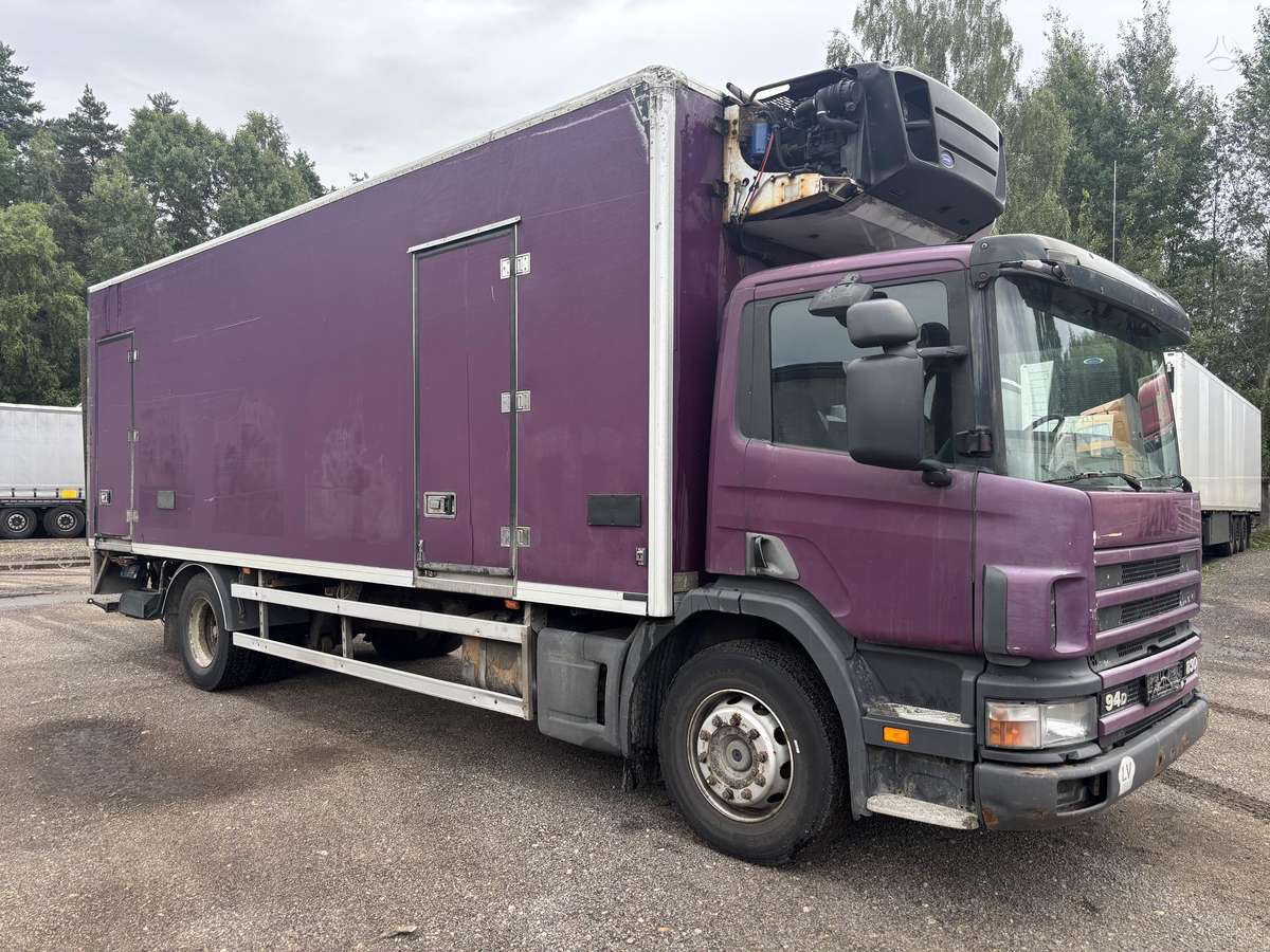 Scania P94 Multitemp Carrier, refrigerated trucks