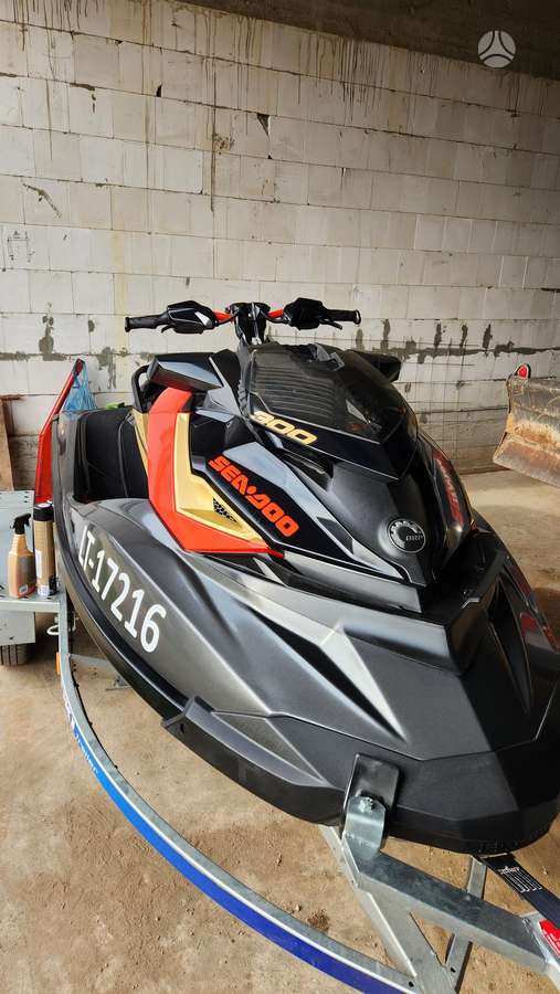 Sea-Doo RXP, jet skis