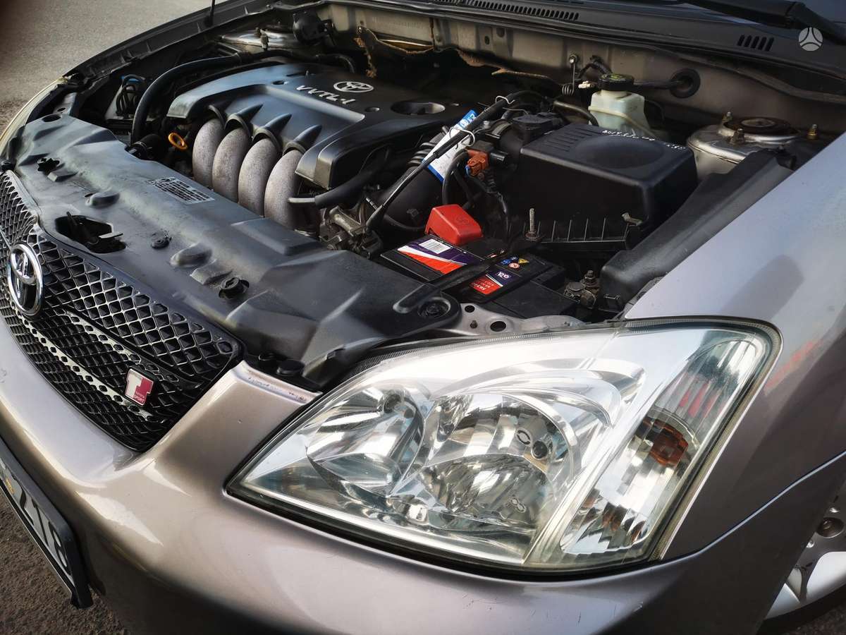 Toyota Corolla, 1.8 l., hatchback