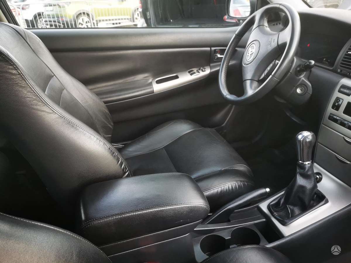 Toyota Corolla, 1.8 l., hatchback