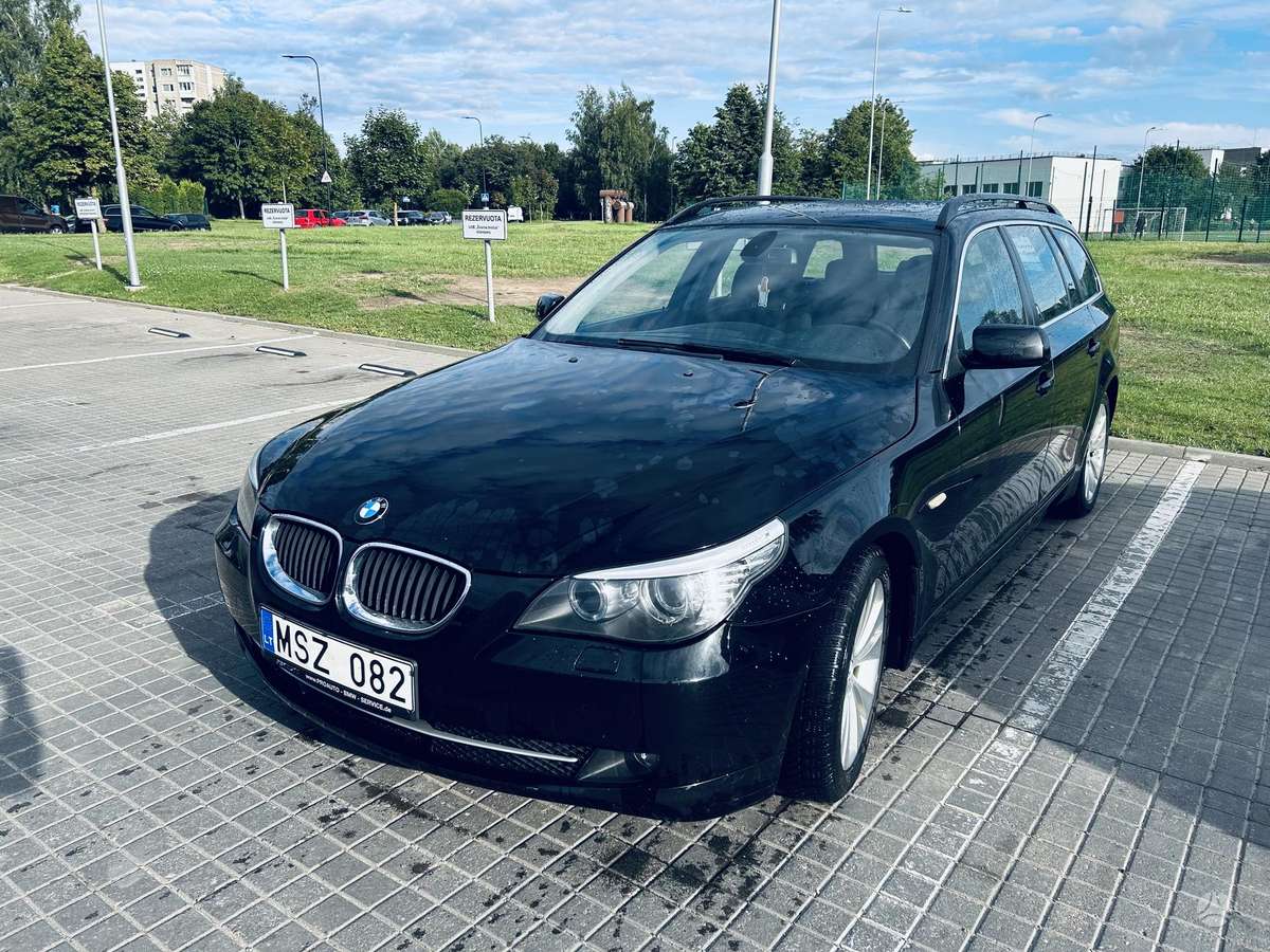 BMW 520, 2.0 l., wagon