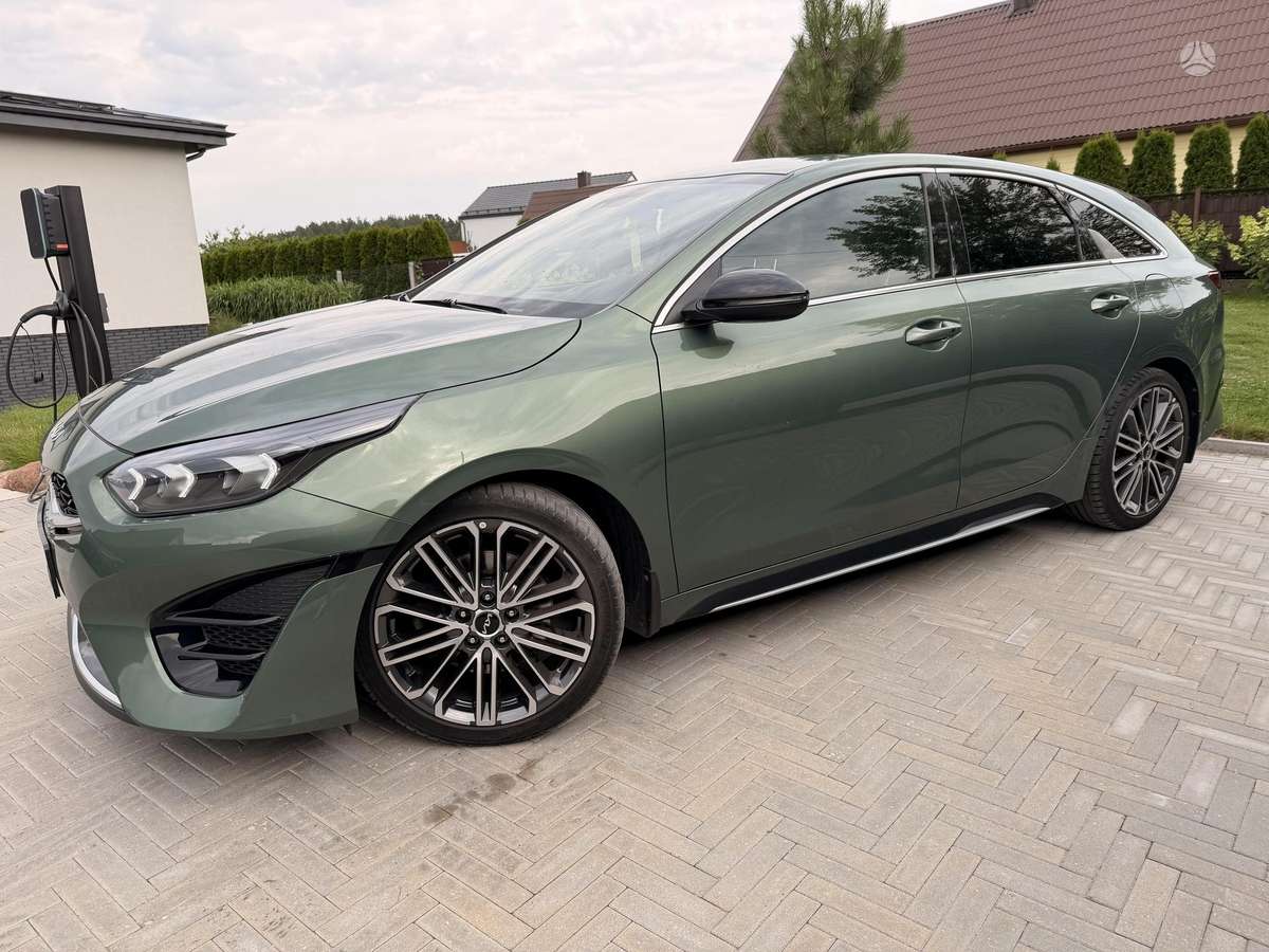 Kia ProCeed, 1.5 l., hatchback
