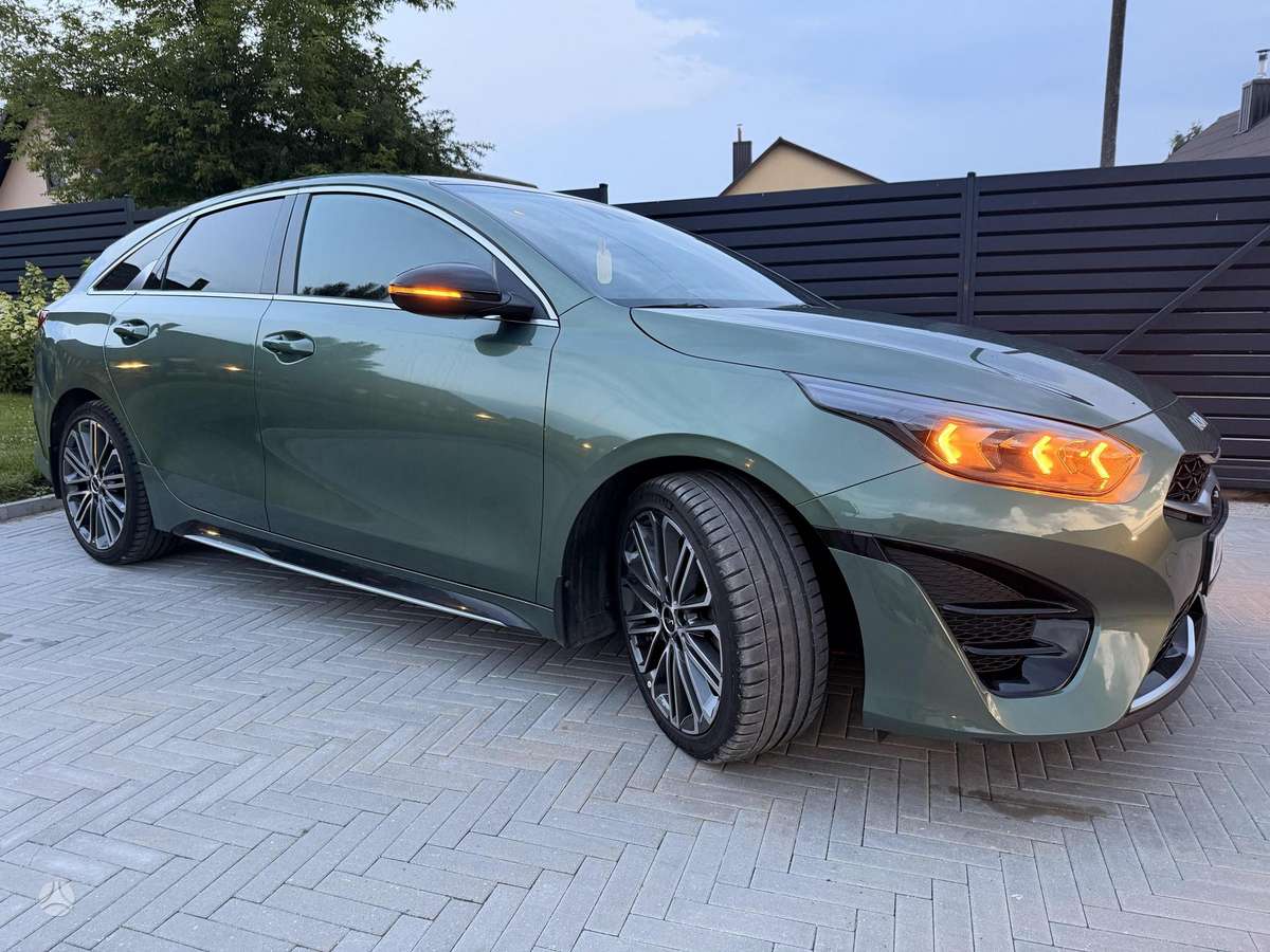 Kia ProCeed, 1.5 l., hatchback