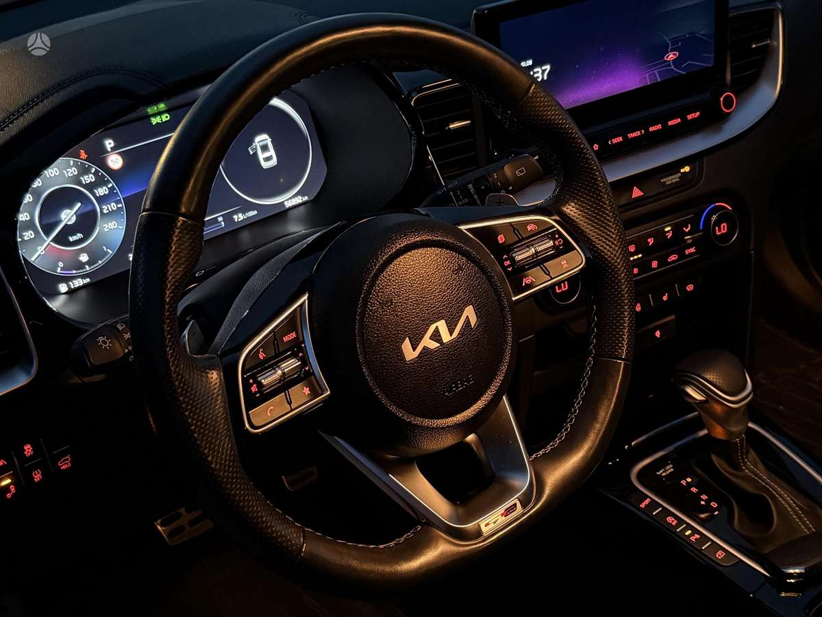 Kia ProCeed, 1.5 l., hatchback