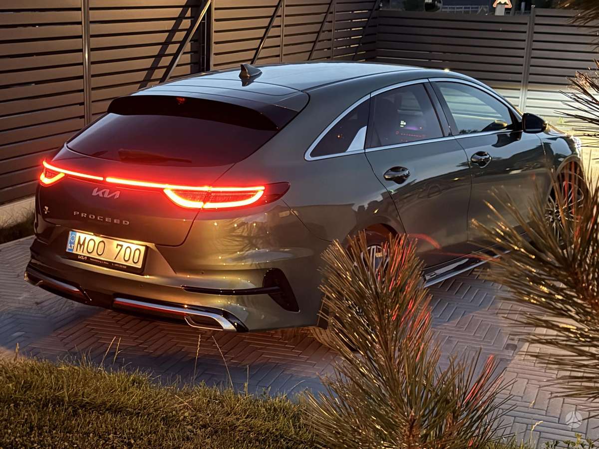 Kia ProCeed, 1.5 l., Хэтчбек