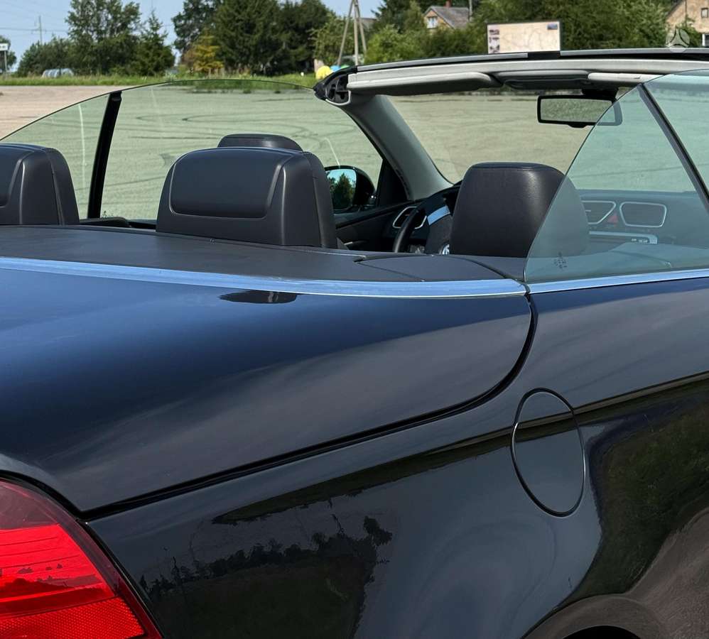 Volkswagen Eos, 2.0 l., convertible