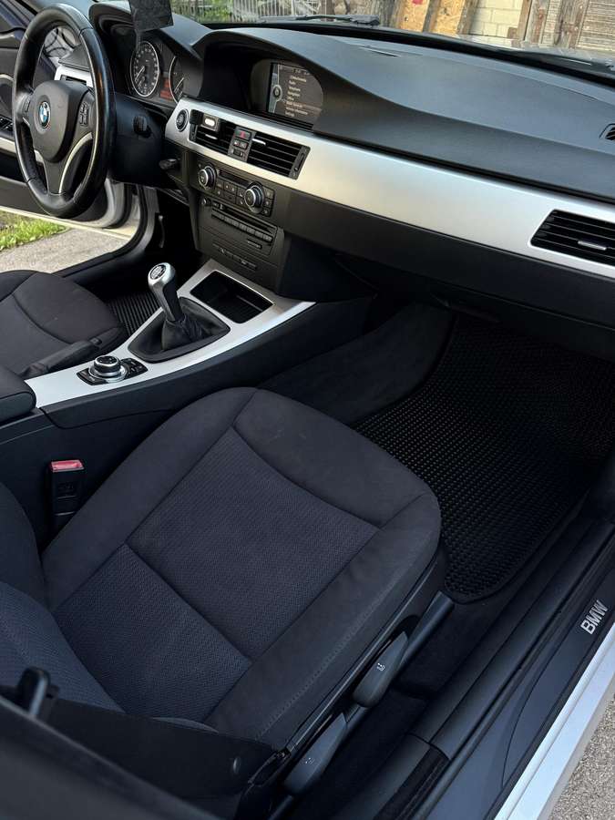 BMW 320, 2.0 l., Седан