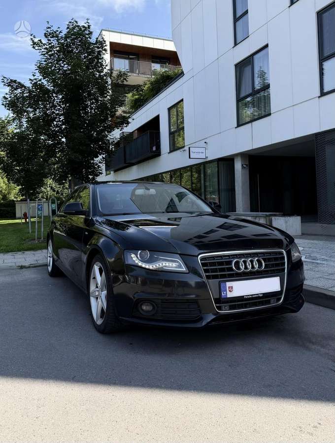 Audi A4, 2.7 l., Седан