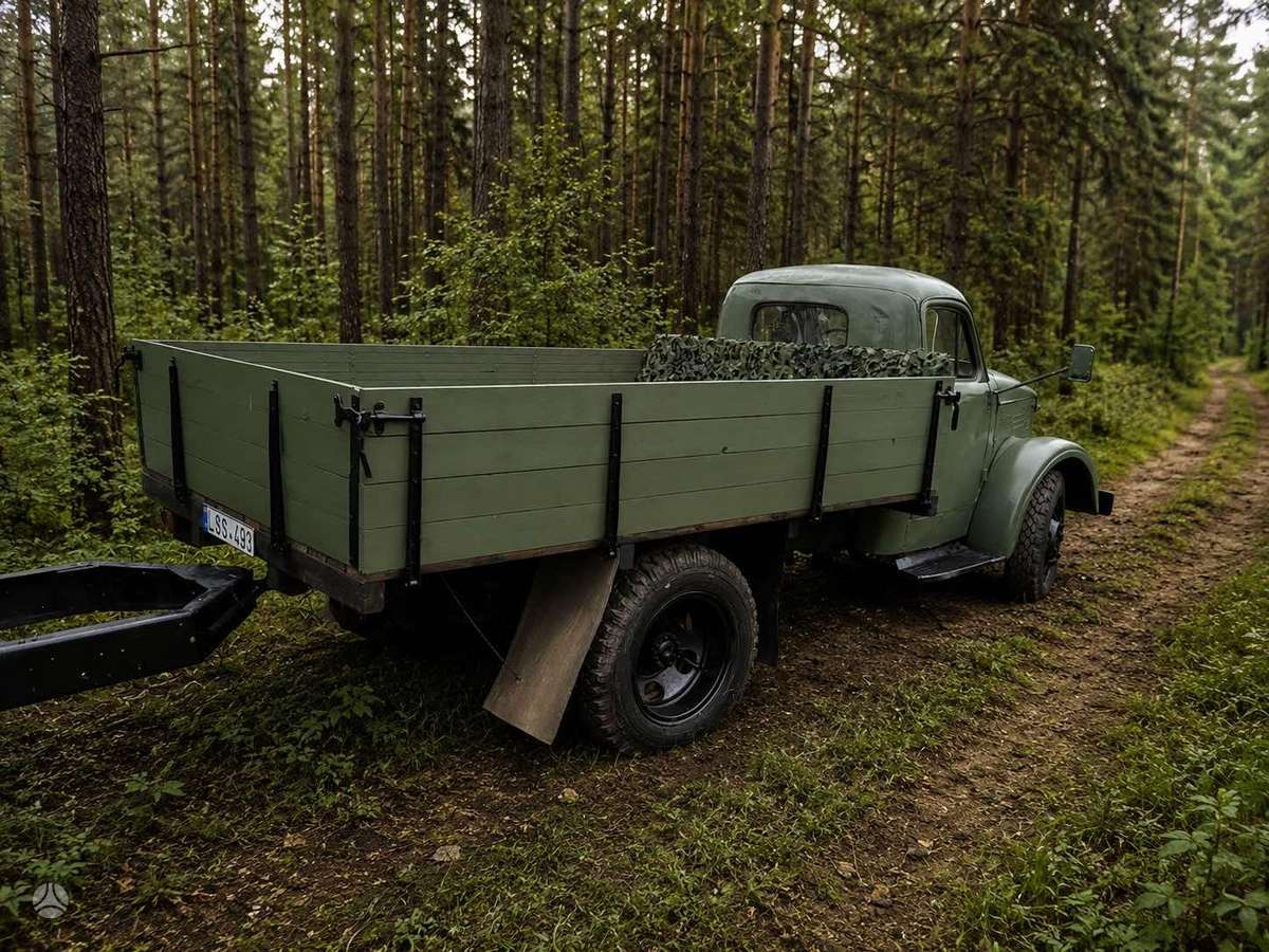 GAZ 51, bortu