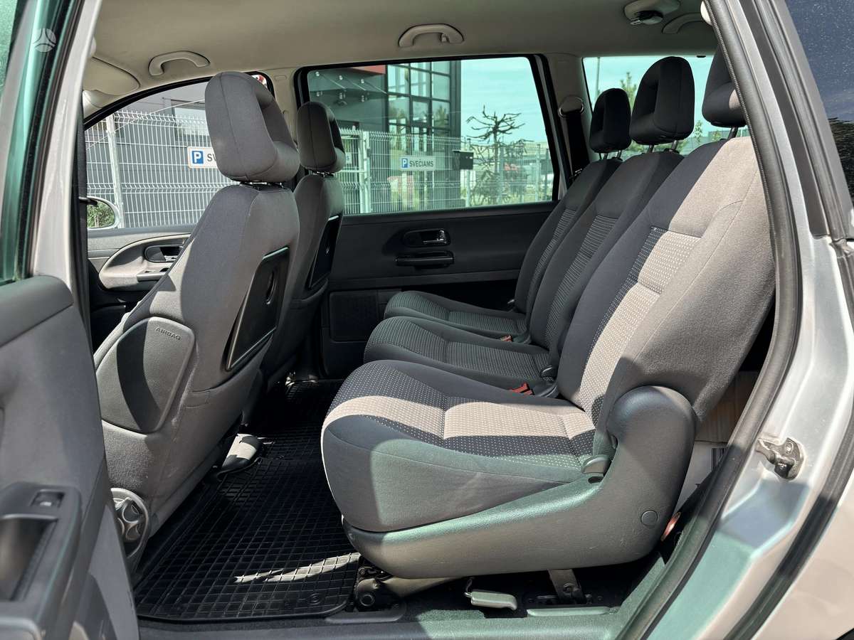 SEAT Alhambra - 9