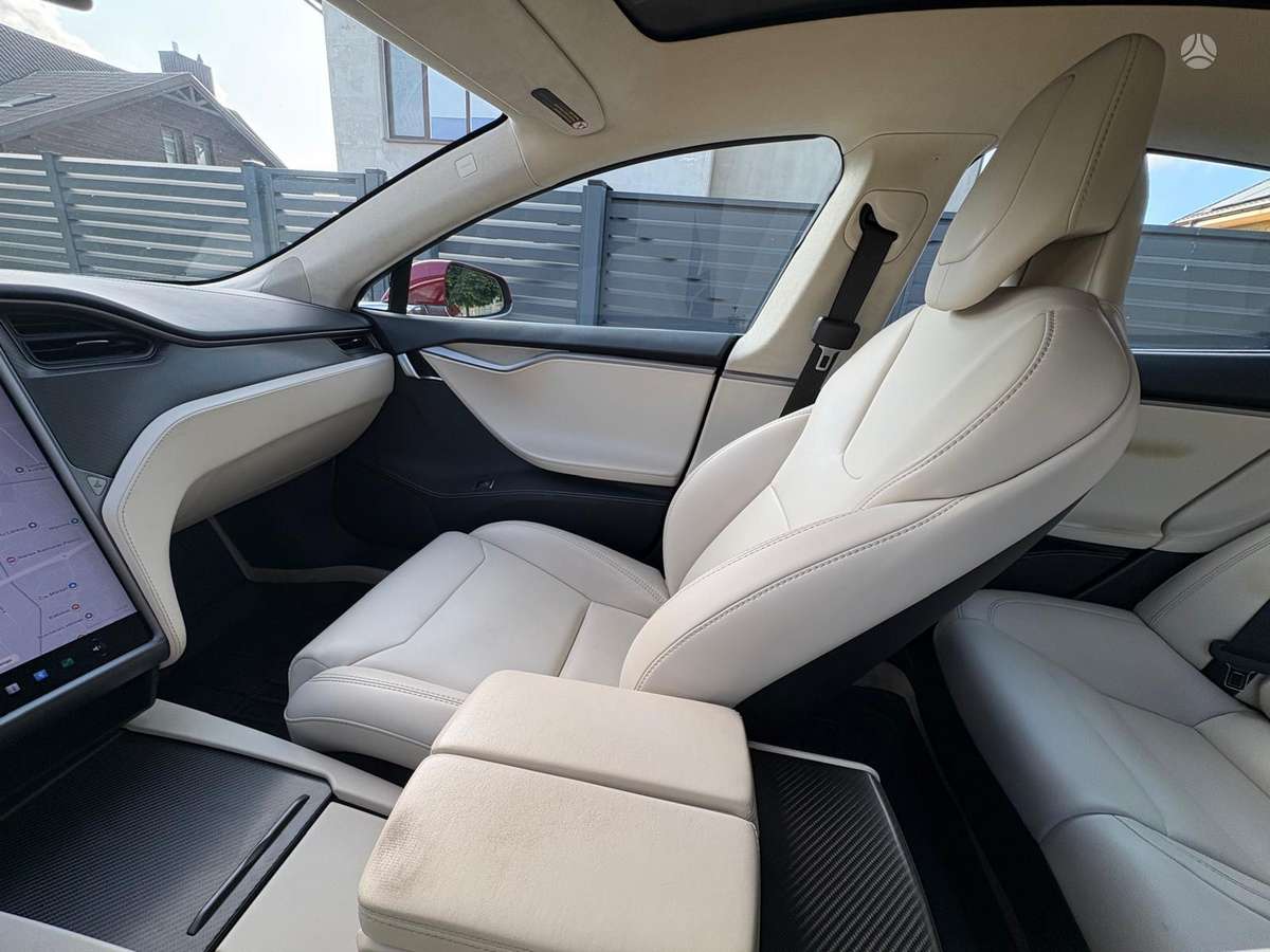 Tesla Model S, 100 kWh, hečbekas
