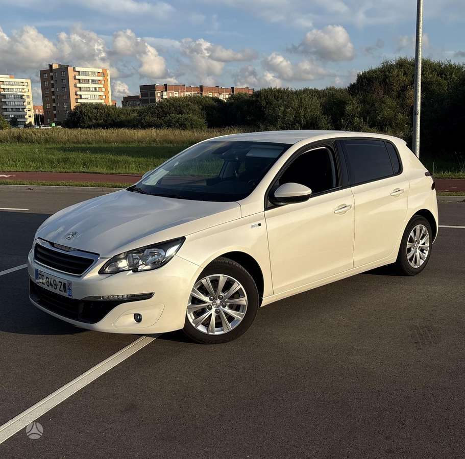 Peugeot 308, 1.2 l., hatchback