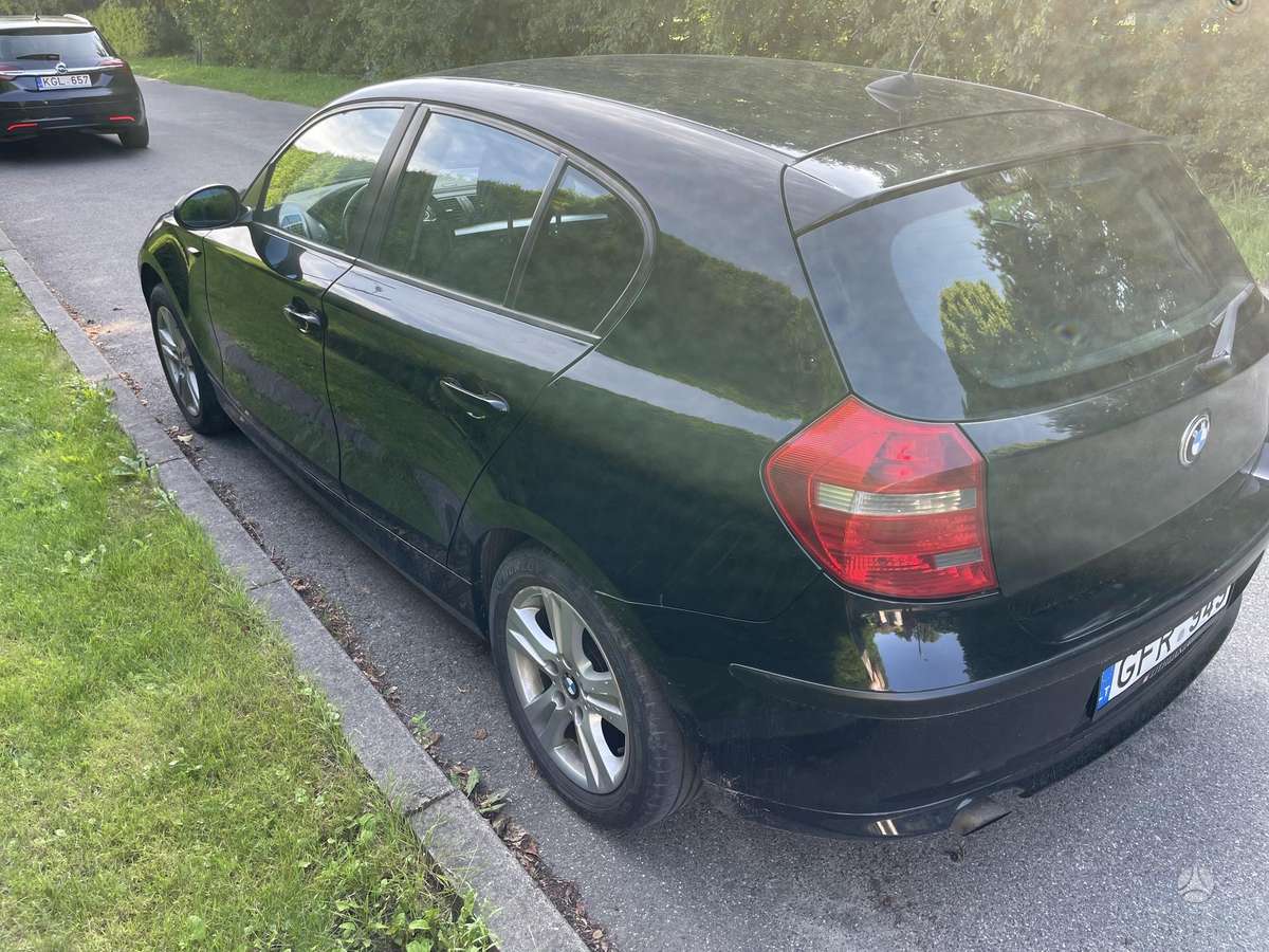 BMW 116, 1.6 l., hatchback