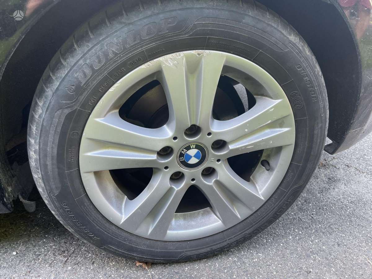 BMW 116, 1.6 l., hatchback