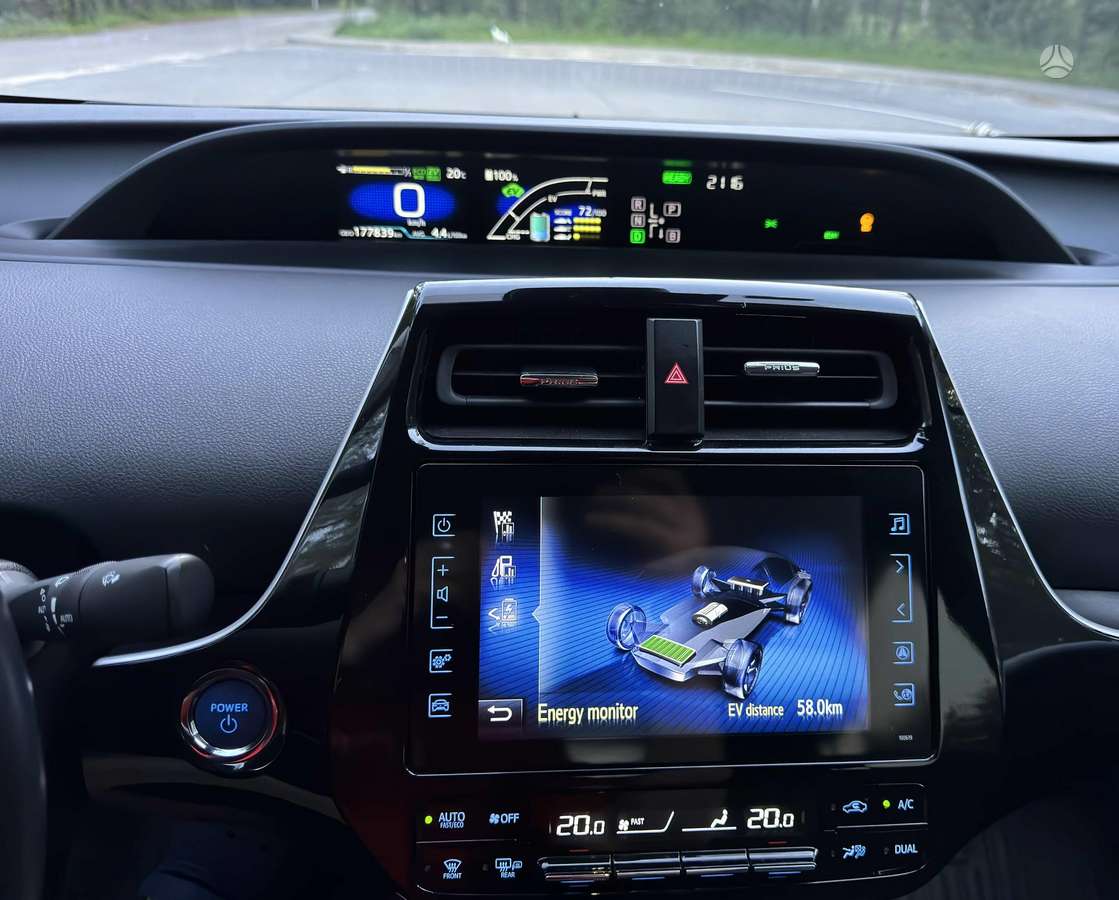 Toyota Prius Prime - 7