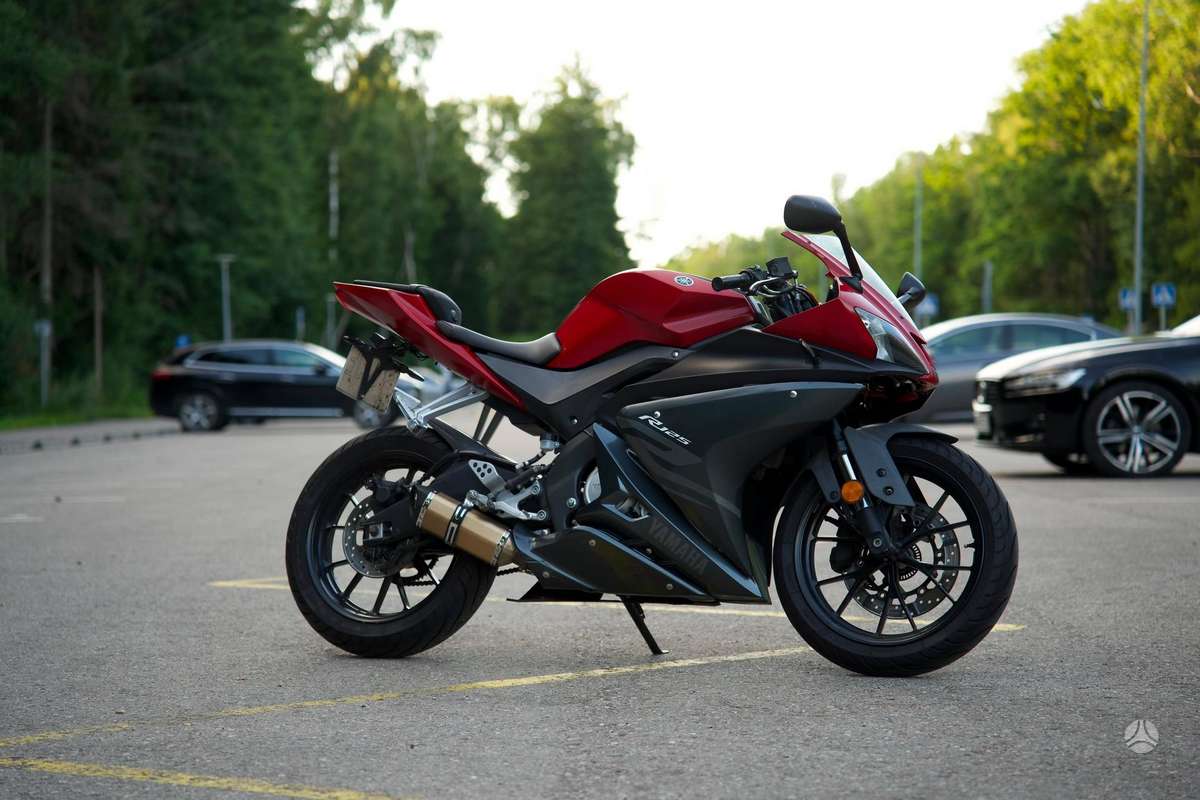 Yamaha YZF 125cc, superbikes