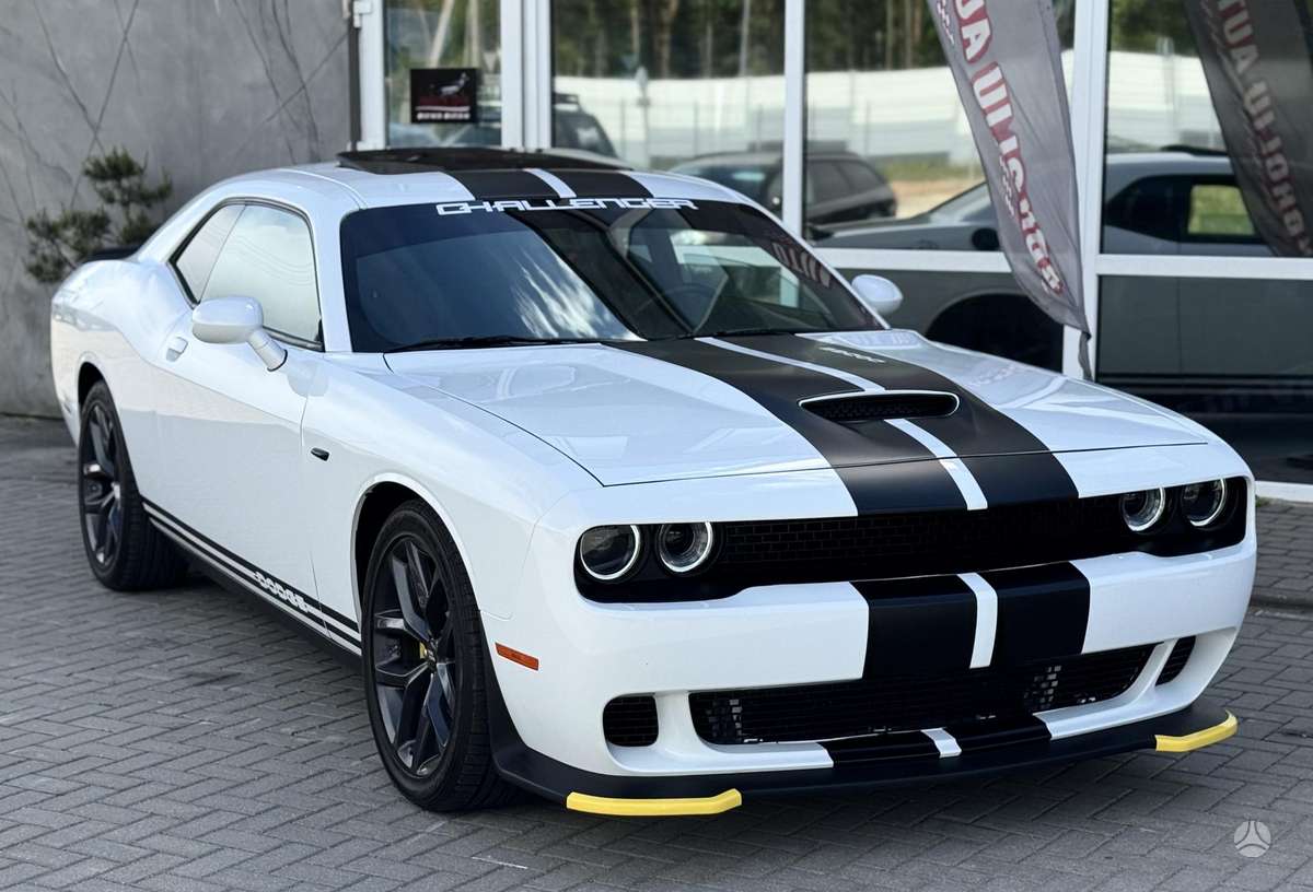 Dodge Challenger, 5.7 l., coupe