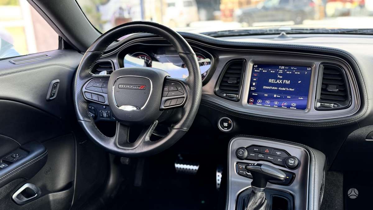 Dodge Challenger, 5.7 l., coupe