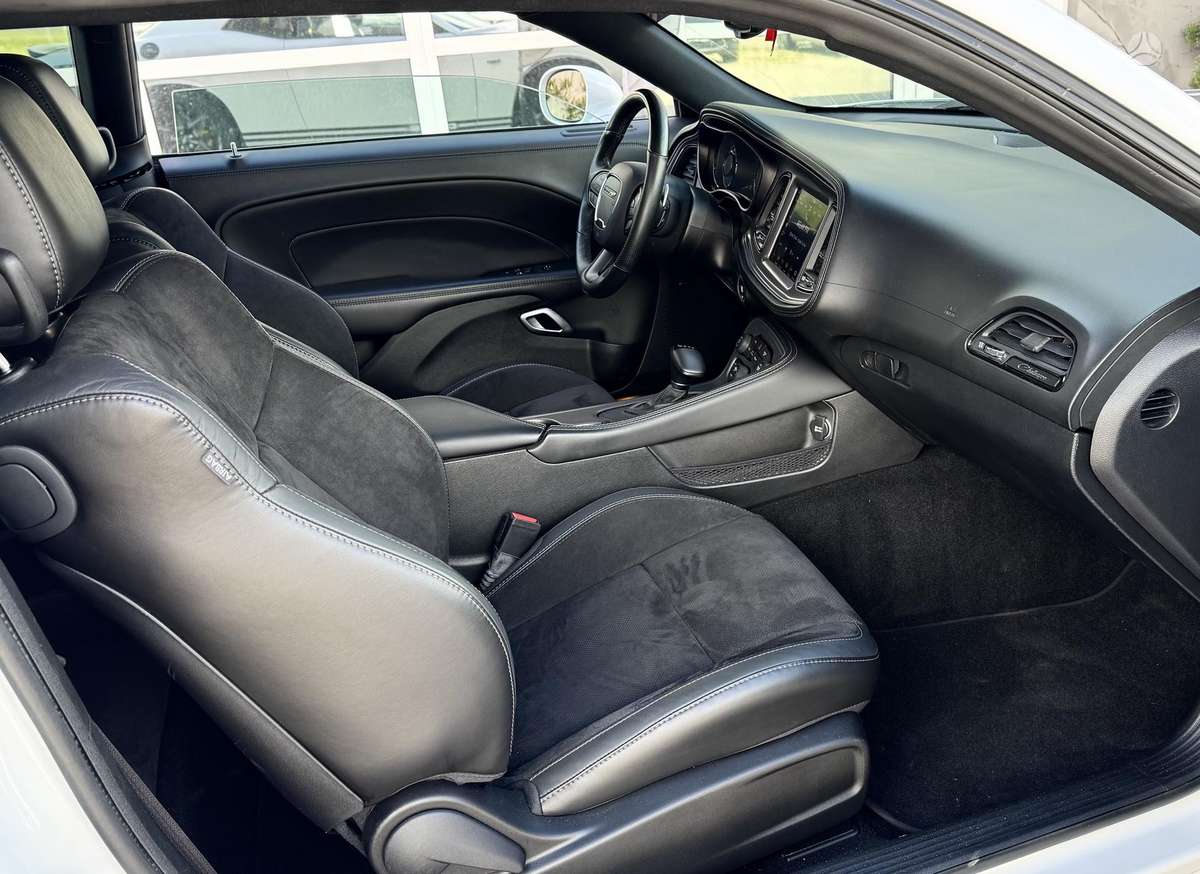 Dodge Challenger, 5.7 l., coupe