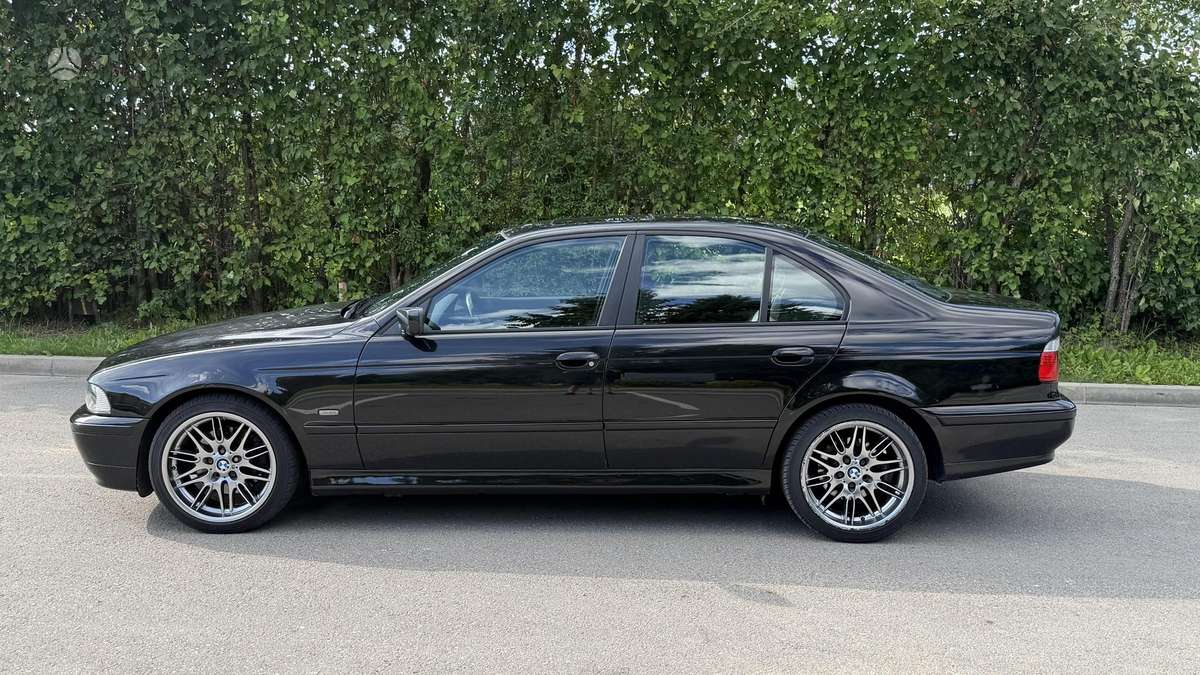 BMW 530, 3.0 l., Седан