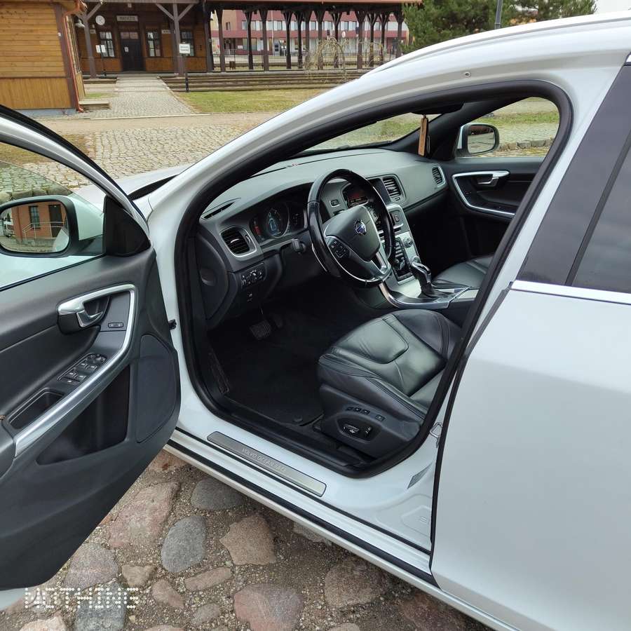 Volvo V60, 2.0 l., Универсал
