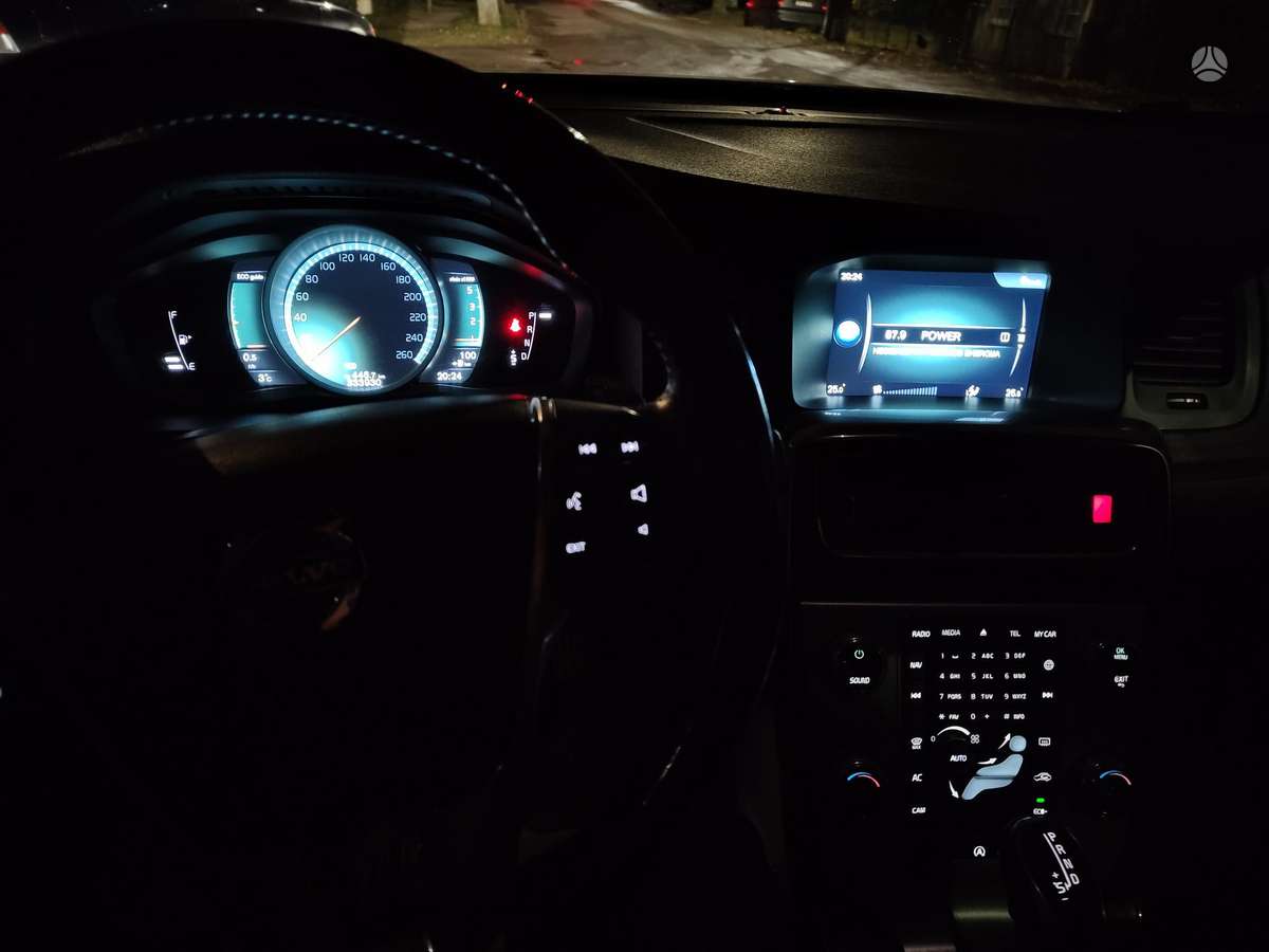 Volvo V60, 2.0 l., Универсал