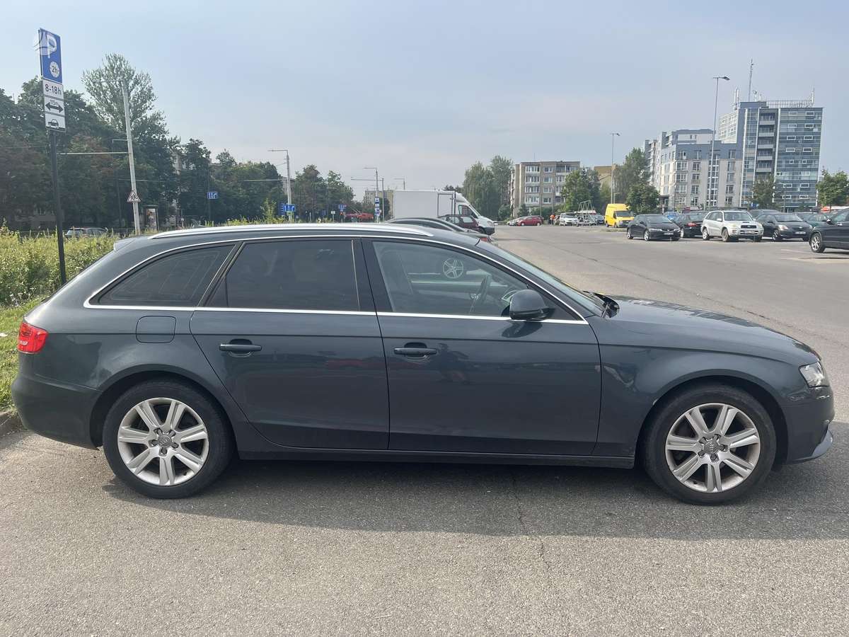 Audi A4, 2.7 l., Универсал