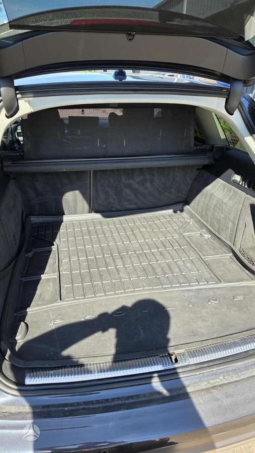 Audi A6 allroad, 3.0 l., Универсал