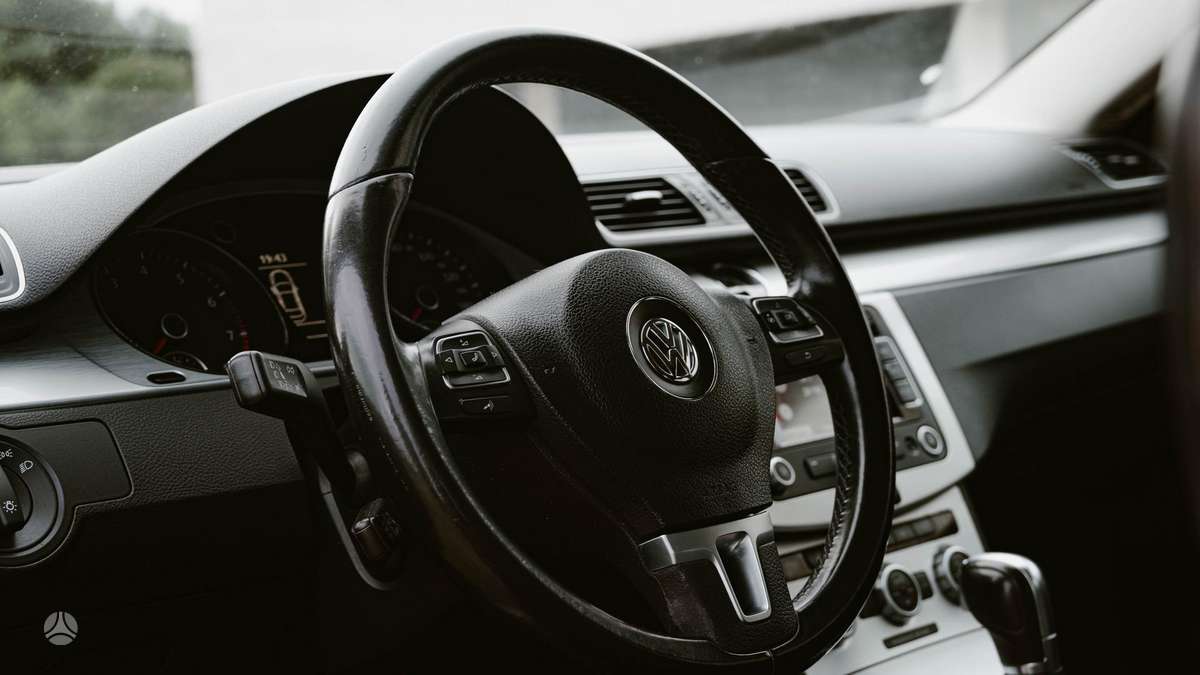 Volkswagen CC - 7