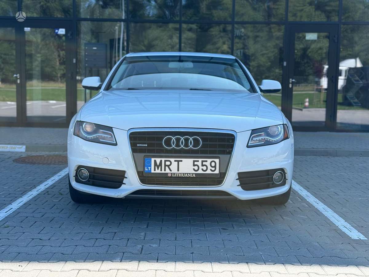 Audi A4, 2.0 l., saloon / sedan