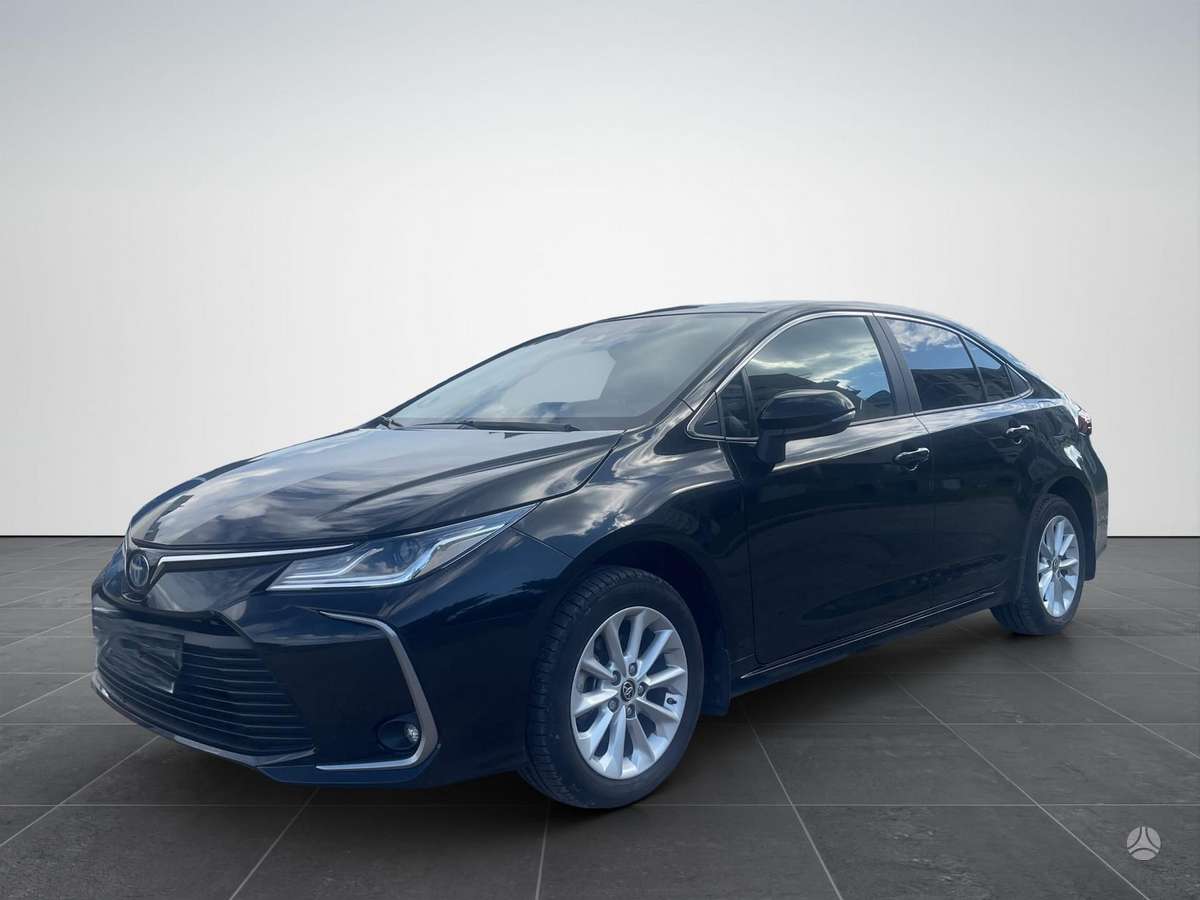 Toyota Corolla - 1