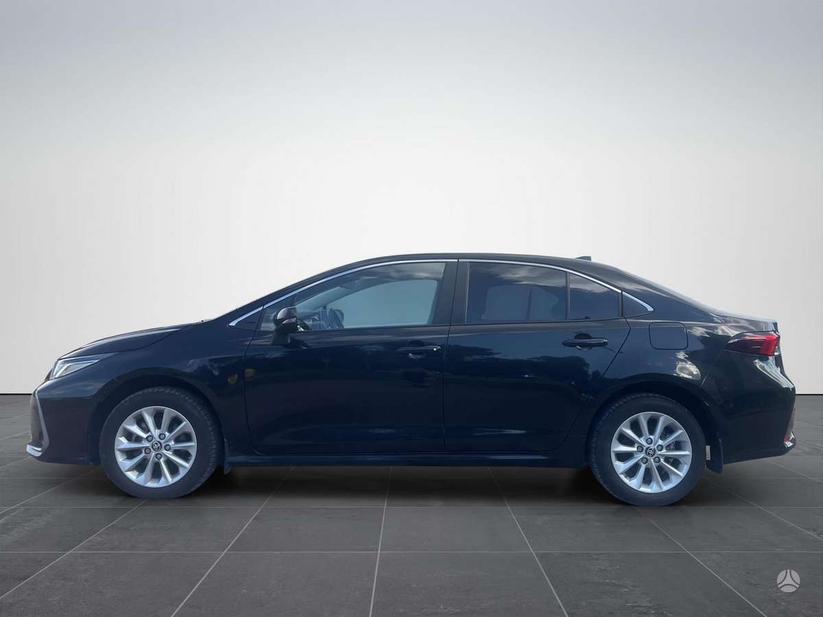 Toyota Corolla - 5