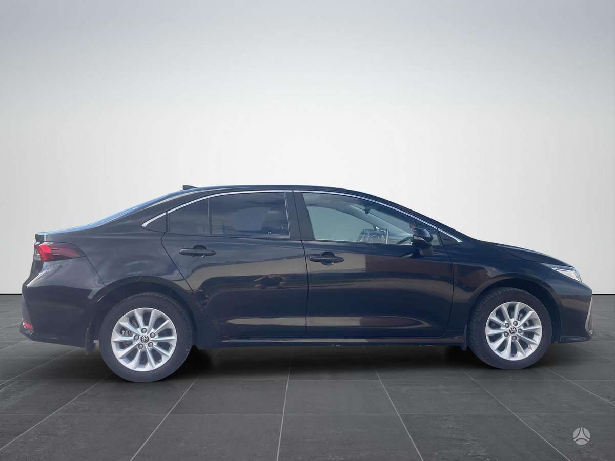 Toyota Corolla - 8