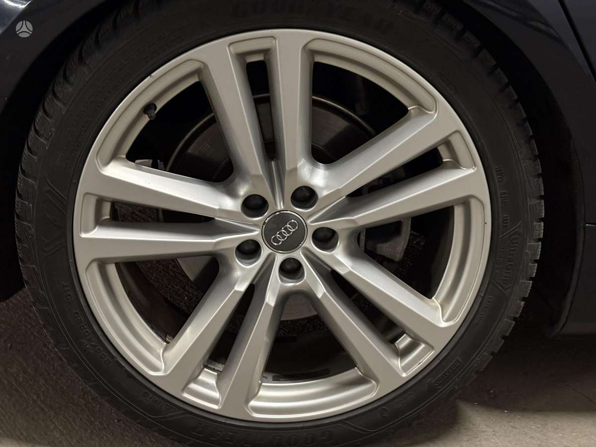 Audi A7, 3.0 l., hatchback