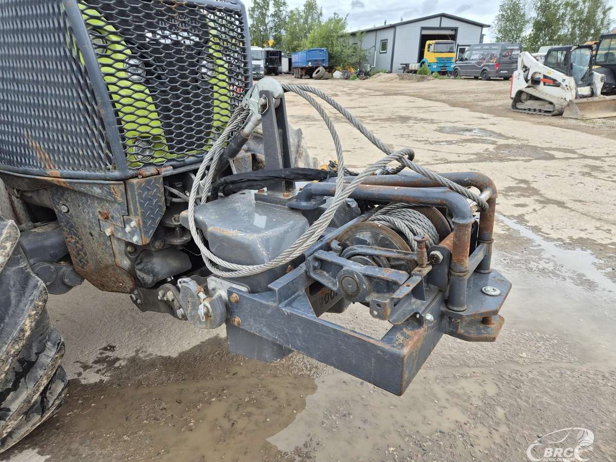 Claas Axion 870, traktoriai