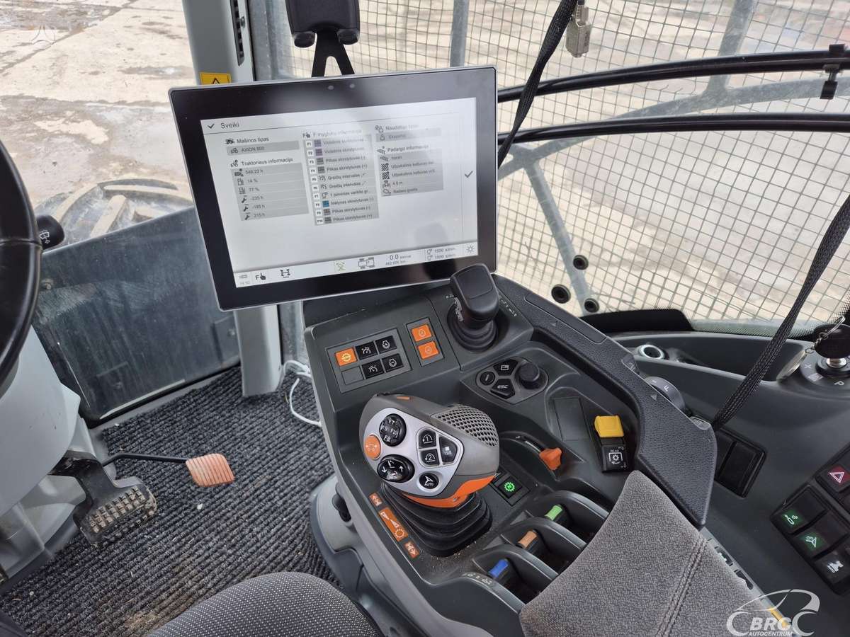Claas Axion 870, traktoriai