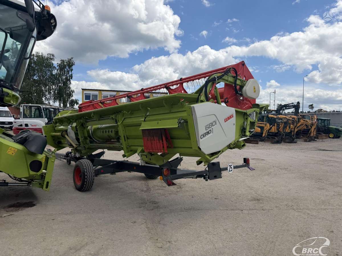 Claas Trion 650, combine harvesters