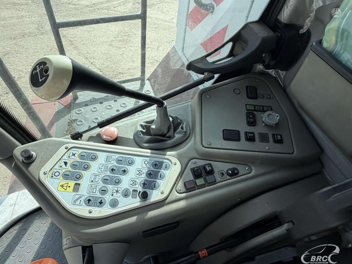 Rostselmash Acros 580, комбайны
