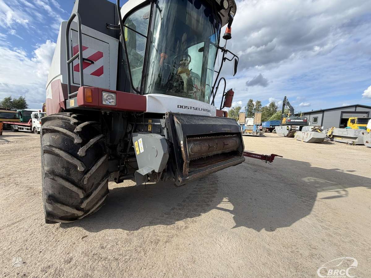 Rostselmash Acros 580, комбайны
